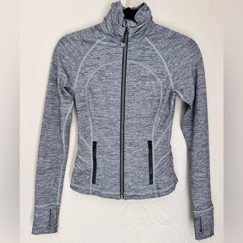 Lululemon hustle in your bustle grey jacket